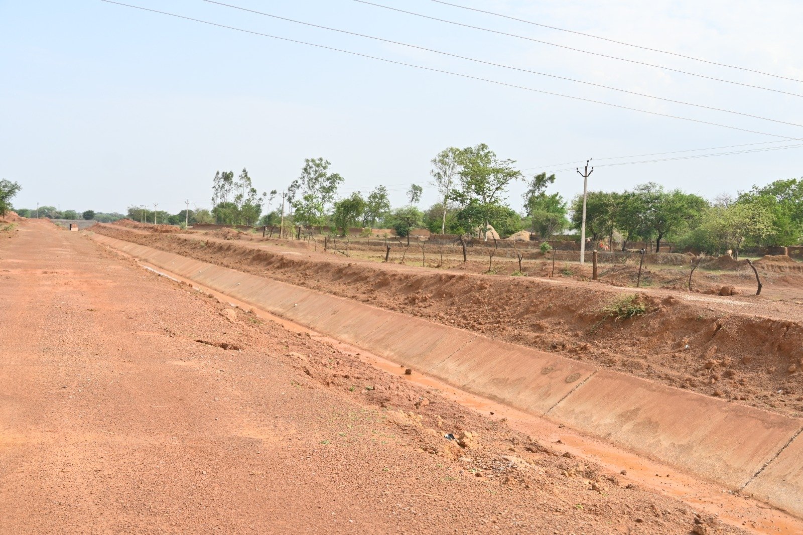 Lining Work, Sobarsa Diversion Scheme. - DURG(C.G.)