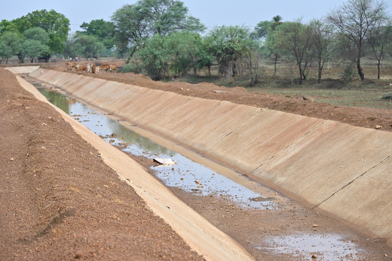 Lining Work, Sobarsa Diversion Scheme. - DURG(C.G.)